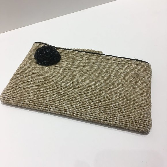 BEADED CLUTCH BAG WITH ROSE - Picture 2 of 11